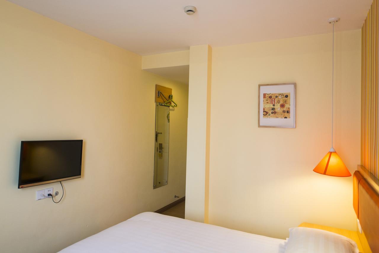 Home Inn Shanghai Hongqiao Airport World Trade Conference And Exhibition Centre Eksteriør bilde